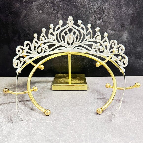 Diamond Silver Tiara, Tiara with Comb, Princess Tiara, Silver Cosplay Headband - Picture 7 of 8